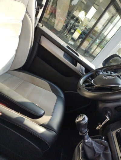 Volkswagen Multivan 2.0 TDI 204CV DSG 4Motion Comfortline (16)