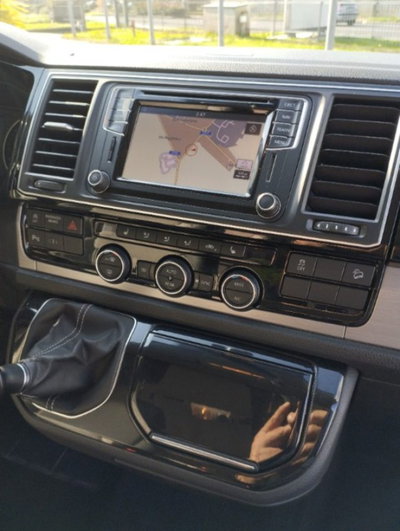 Volkswagen Multivan 2.0 TDI 204CV DSG 4Motion Comfortline (17)