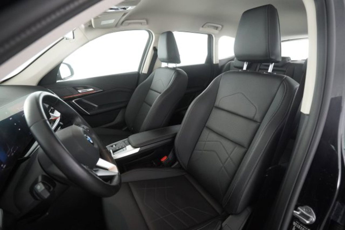 BMW X1 sDrive 18d xLine (2)