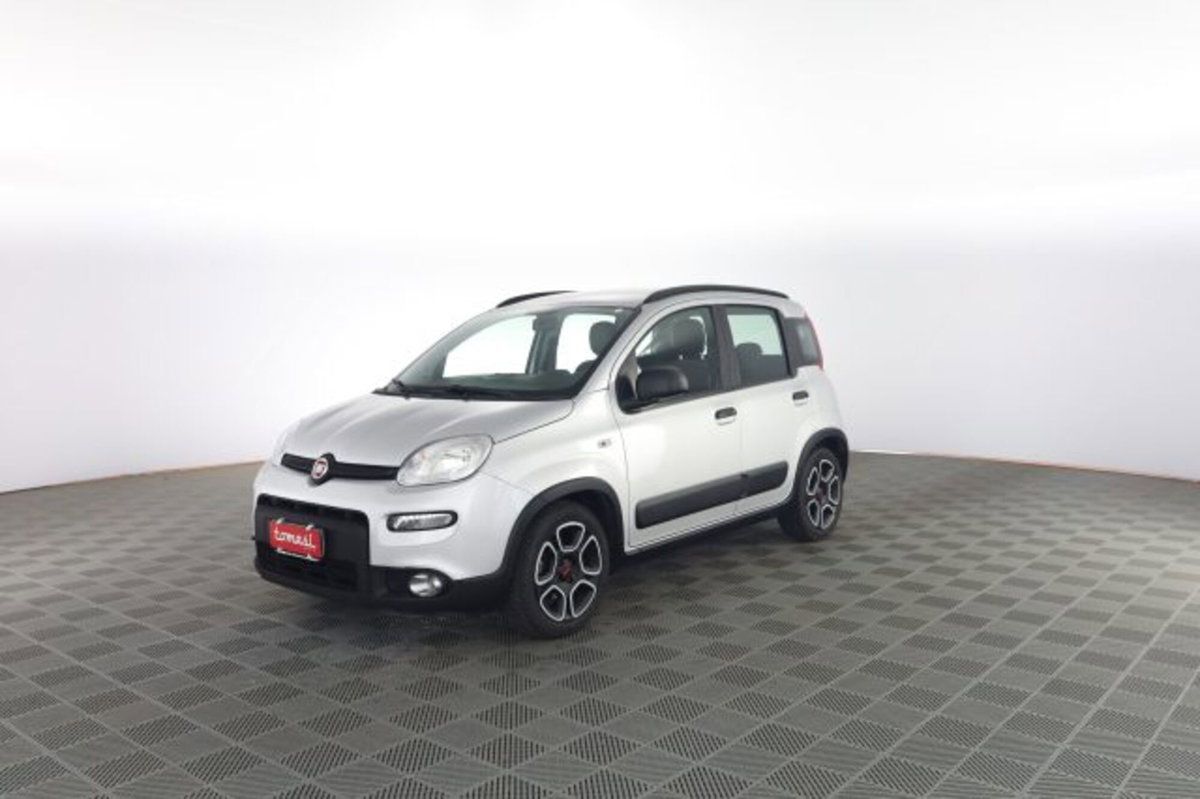 Fiat Panda 1.0 FireFly S&S Hybrid City Cross (8)