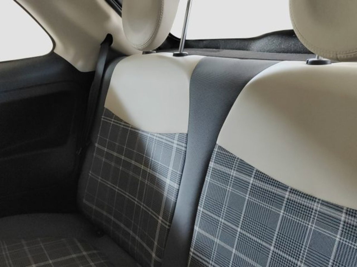 Fiat 500 1.2 Lounge (10)