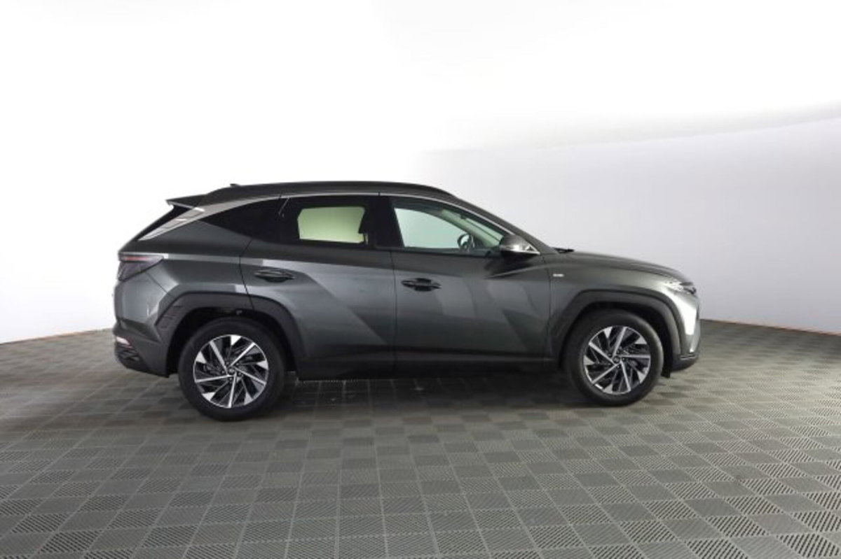 Hyundai Tucson 1.6 crdi 48V Xline 2wd imt (3)