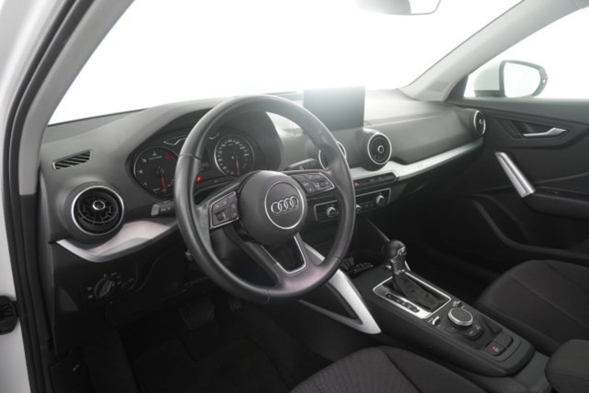Audi Q2 Q2 30 TDI S tronic Business (9)