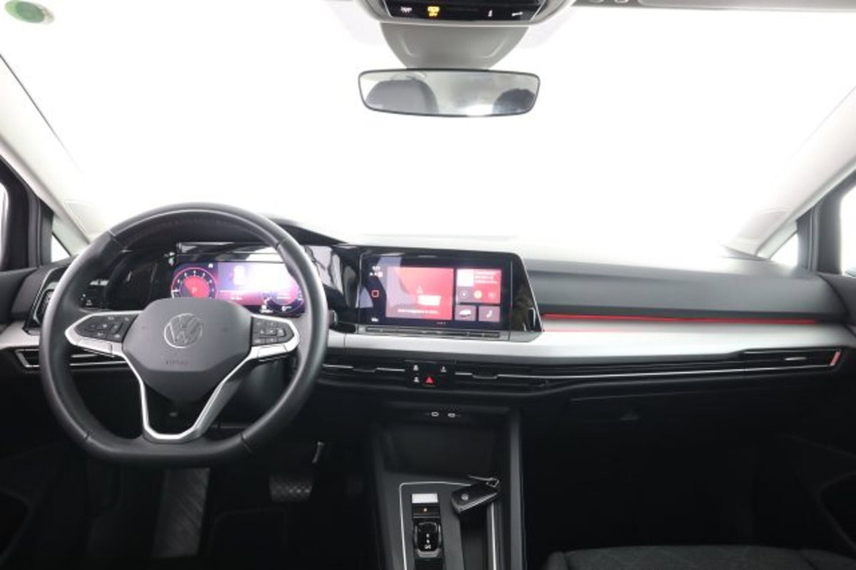 Volkswagen Golf Variant 1.0 eTSI EVO DSG Life (4)