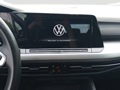 Volkswagen Golf Variant 2.0 TDI SCR DSG Life (17)