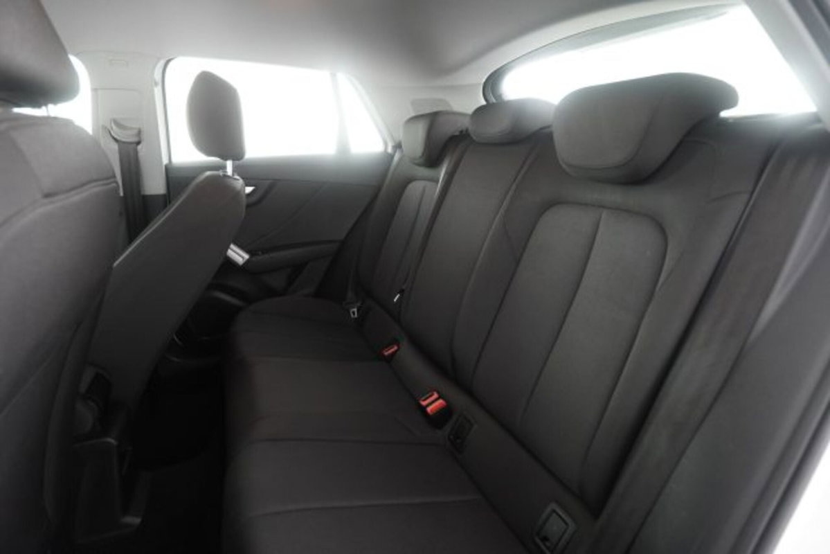 Audi Q2 Q2 30 TDI S tronic Business (10)