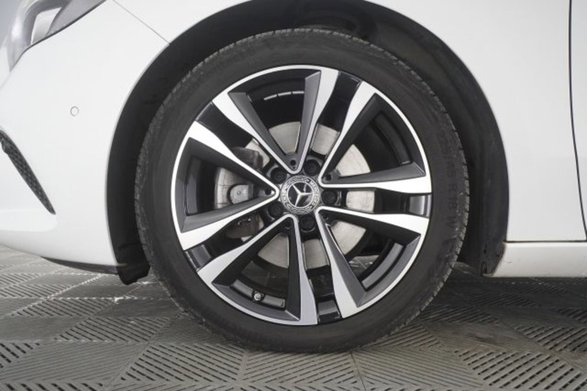 Mercedes-Benz CLA 200 d Sport (16)