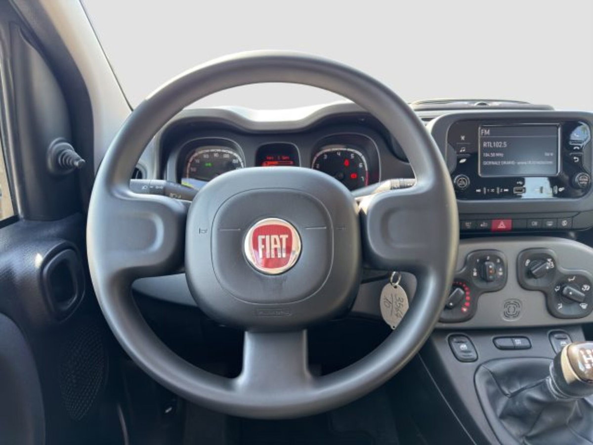 Fiat Panda 1.0 FireFly S&S Hybrid City Cross (12)