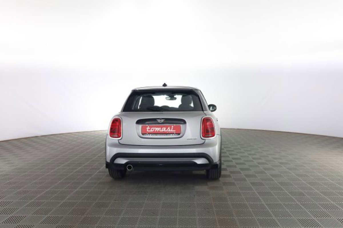 MINI Mini 1.5 Cooper Classic 5 porte (5)