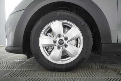 MINI Mini 1.5 Cooper Essential 5 porte (16)