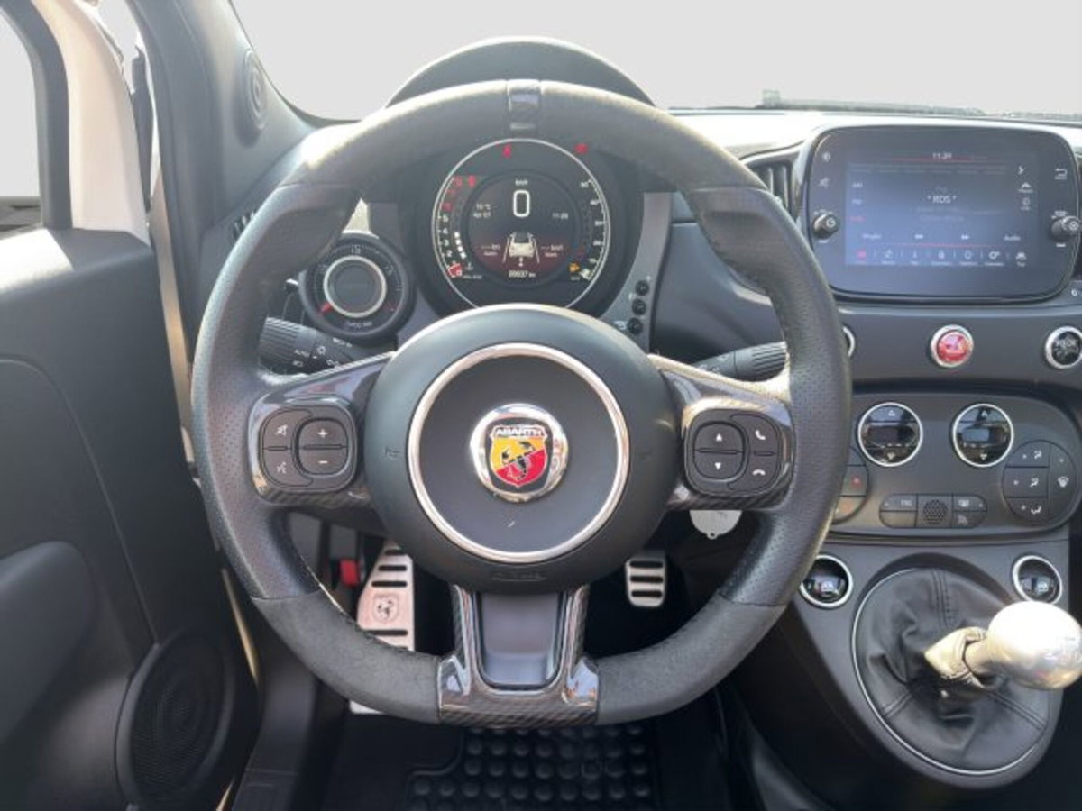 Abarth 695 Cabrio 695 C 1.4 Turbo T-Jet Rivale (12)