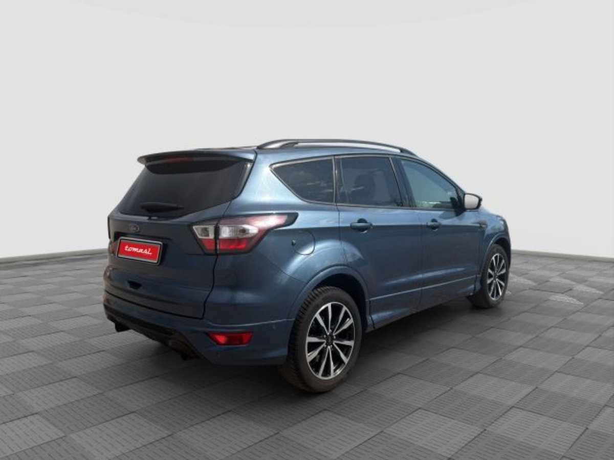 Ford Kuga 1.5 EcoBoost 120 CV S&S 2WD ST-Line (5)