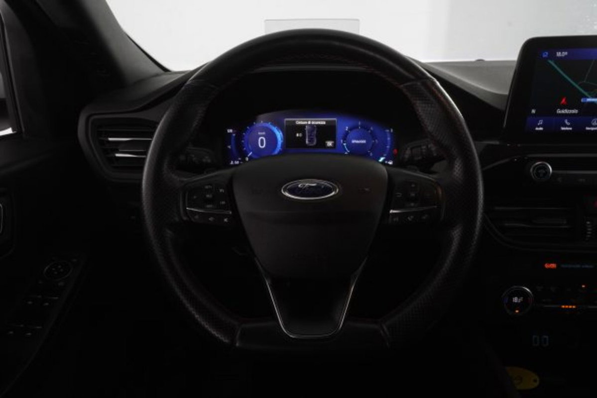 Ford Kuga 1.5 EcoBlue 120 CV 2WD ST-Line (5)