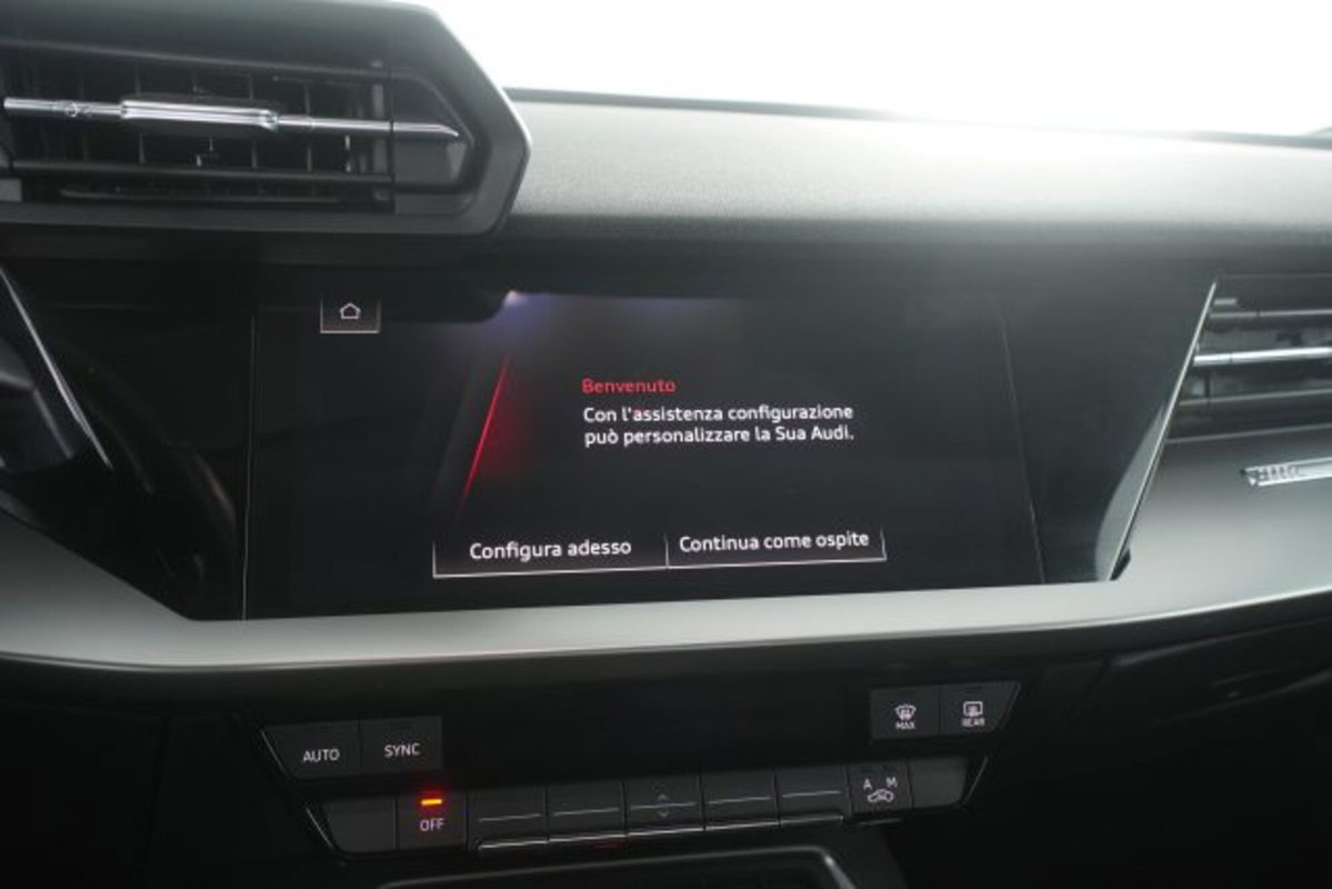 Audi A3 Sportback 35 TDI S tronic Business (10)