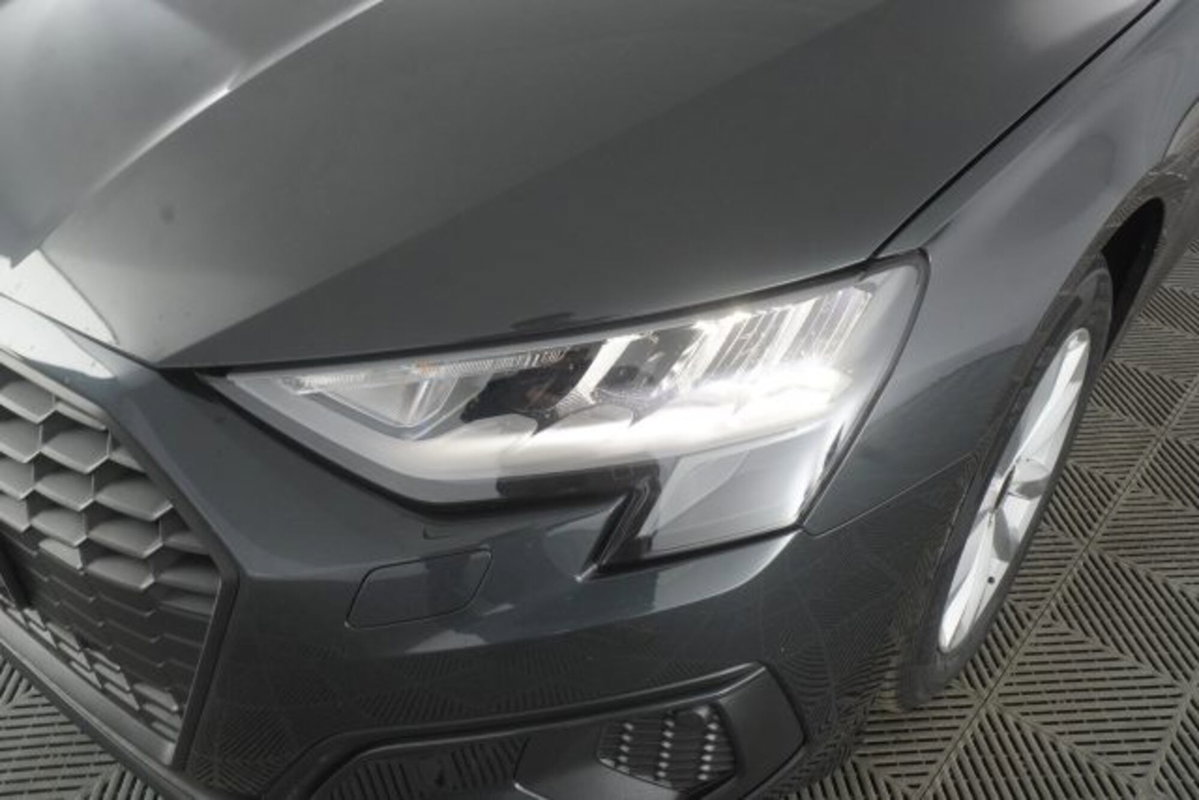 Audi A3 Sportback 35 TDI S tronic Business (8)