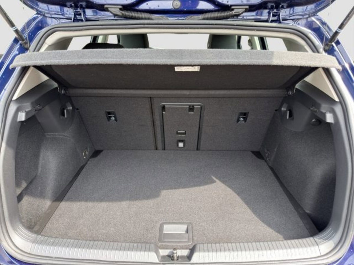 Volkswagen Golf 1.0 TSI EVO Life (14)