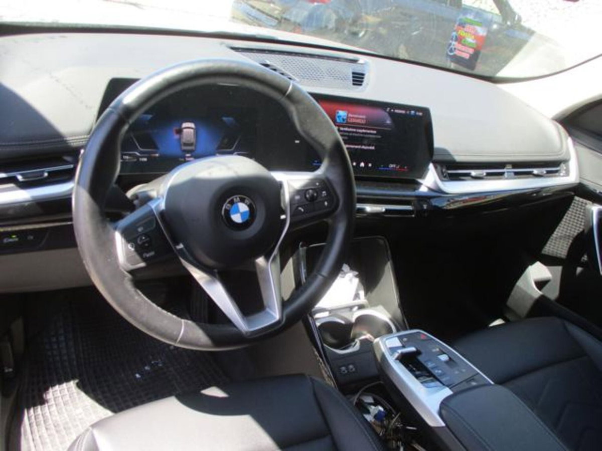 BMW X1 sDrive 18d Msport (10)