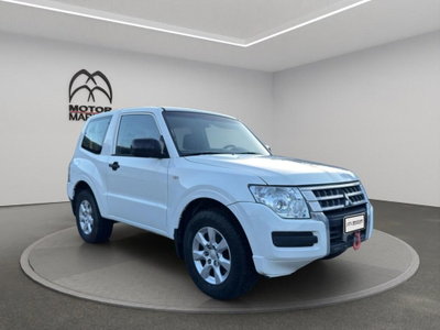 Mitsubishi Pajero 3.2 DI-D 16V aut. 3p. Tender DPF (3)