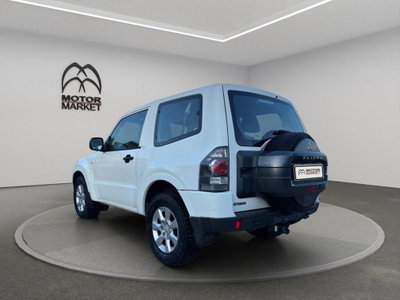 Mitsubishi Pajero 3.2 DI-D 16V aut. 3p. Tender DPF (8)
