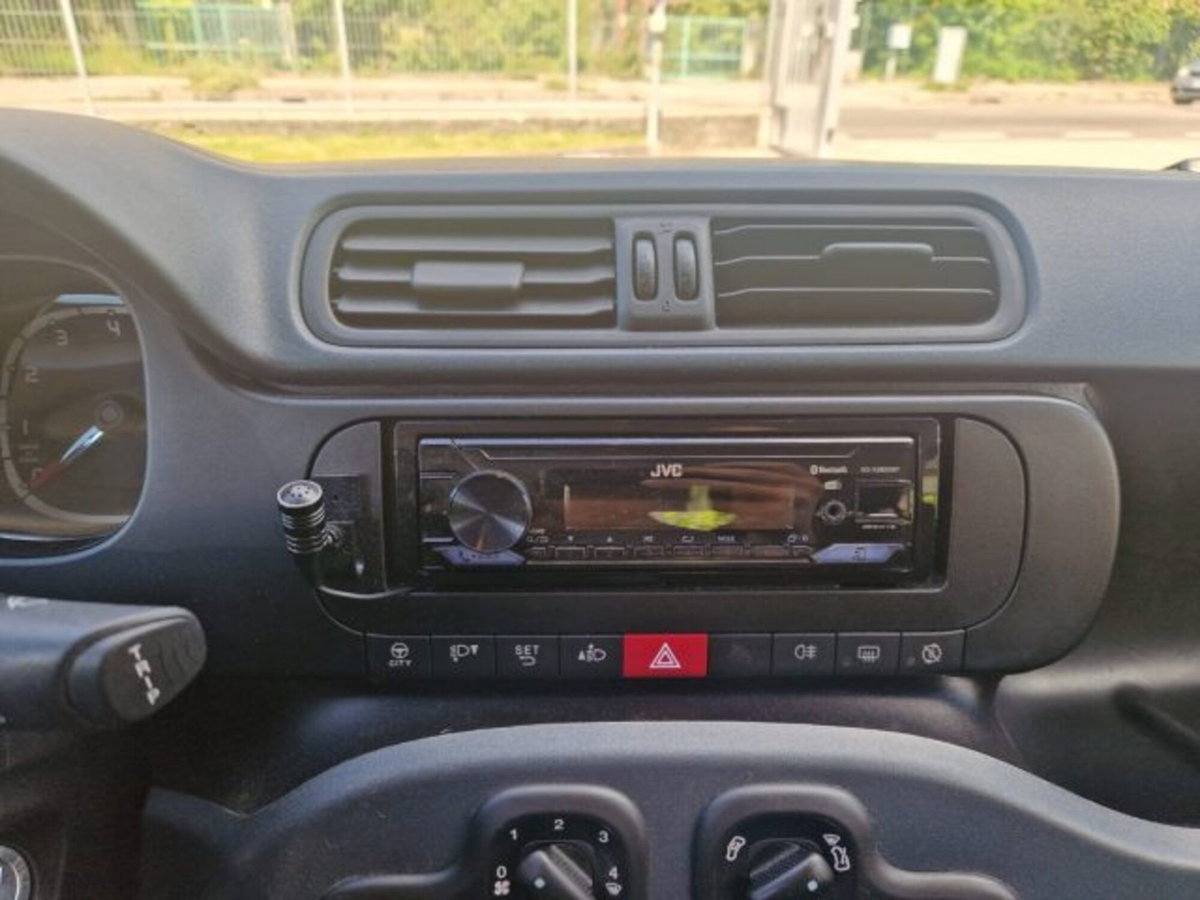 Fiat Panda 1.0 firefly hybrid s&s 70cv 5p.ti (10)