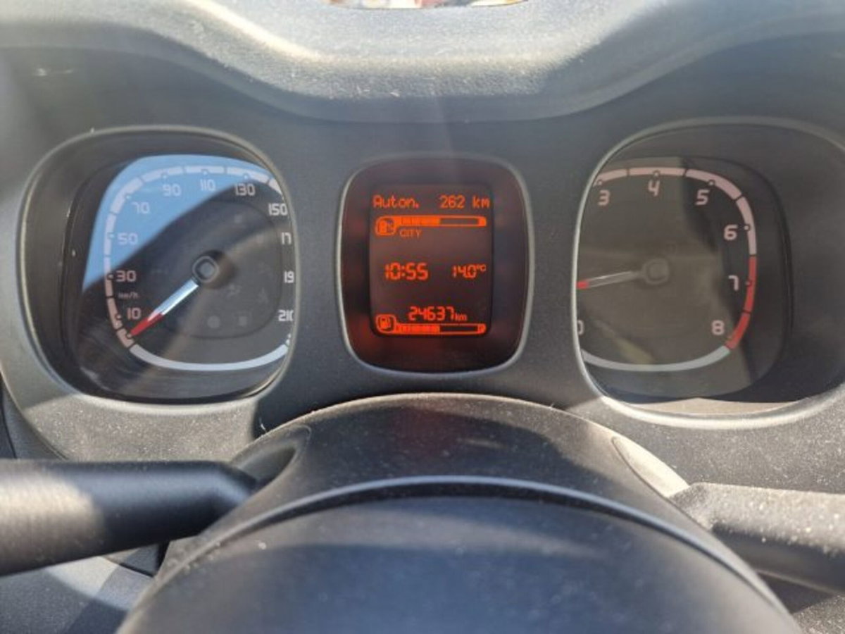 Fiat Panda 1.0 firefly hybrid s&s 70cv 5p.ti (14)