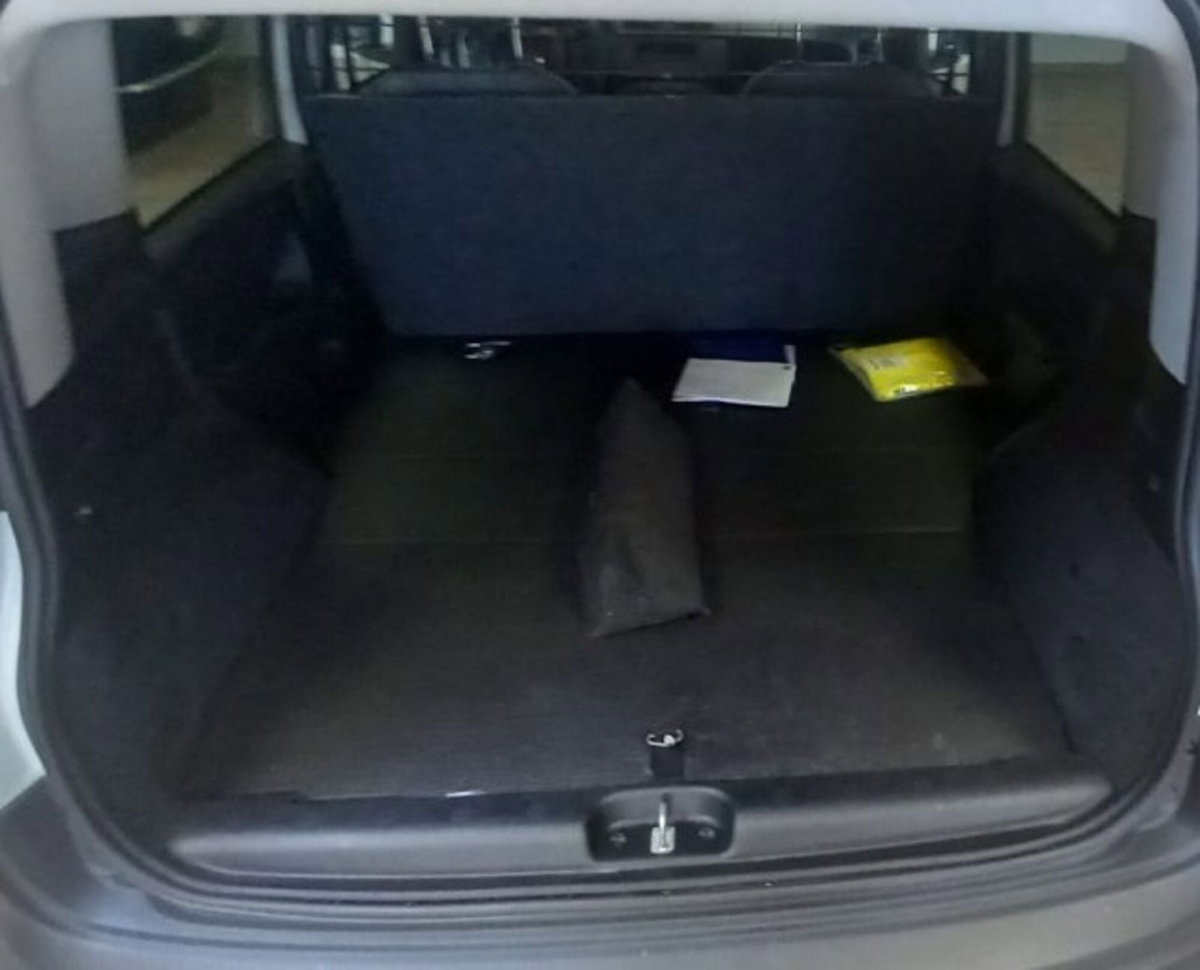 Fiat Panda 1.0 firefly hybrid s&s 70cv (8)