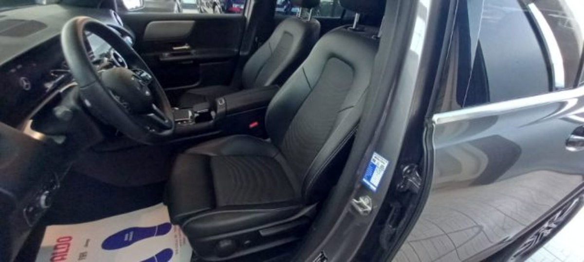 Mercedes-Benz GLB 200 d Business Extra auto 7p.ti (8)