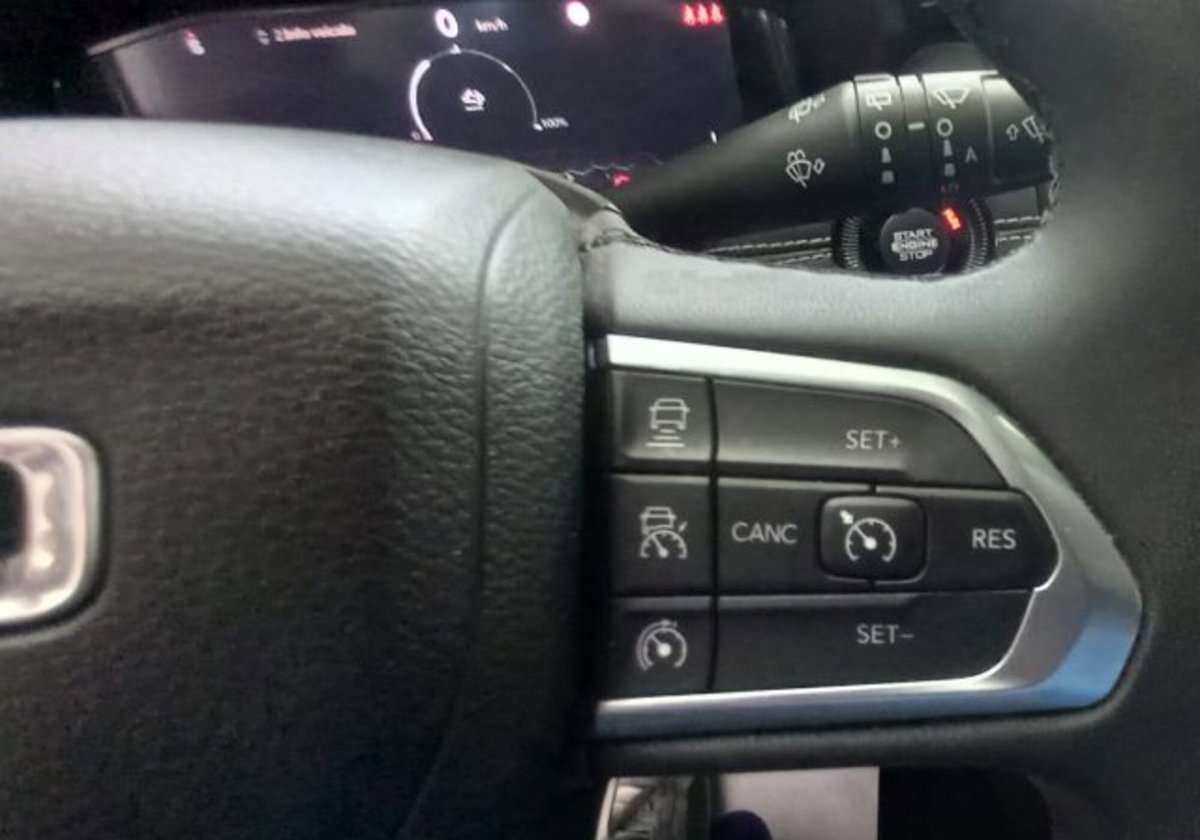 Jeep Compass 1.6 Multijet II 2WD Limited (16)