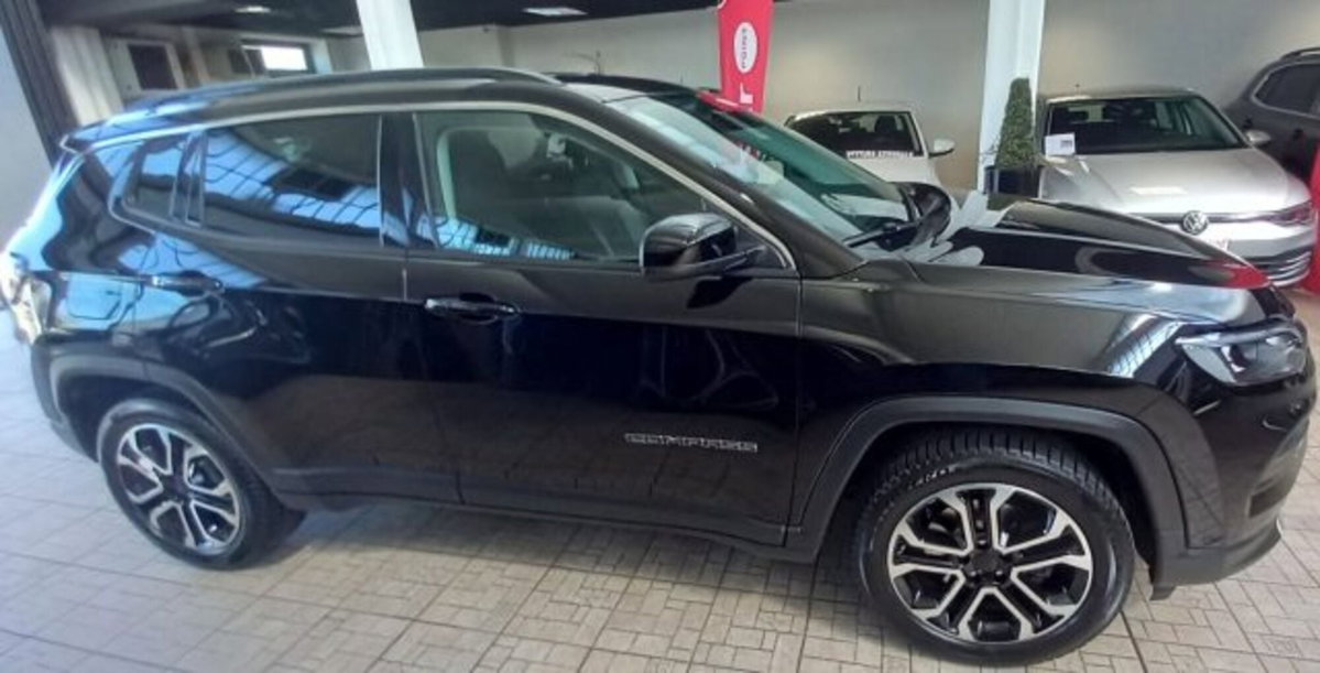 Jeep Compass 1.6 Multijet II 2WD Limited (2)