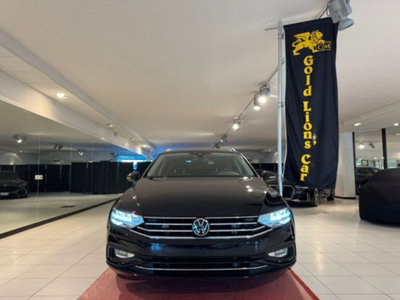 Volkswagen Passat 2.0 tdi scr R-Line 150cv dsg (2)