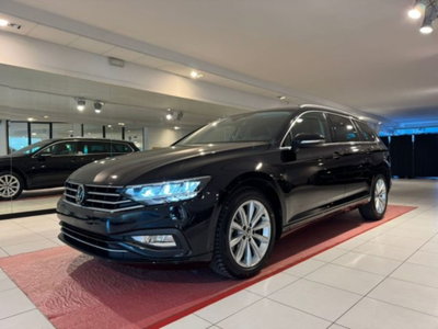 Volkswagen Passat 2.0 tdi scr R-Line 150cv dsg (3)