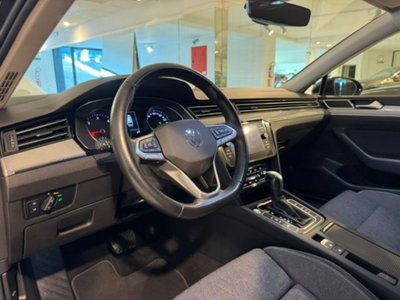 Volkswagen Passat 2.0 tdi scr R-Line 150cv dsg (7)