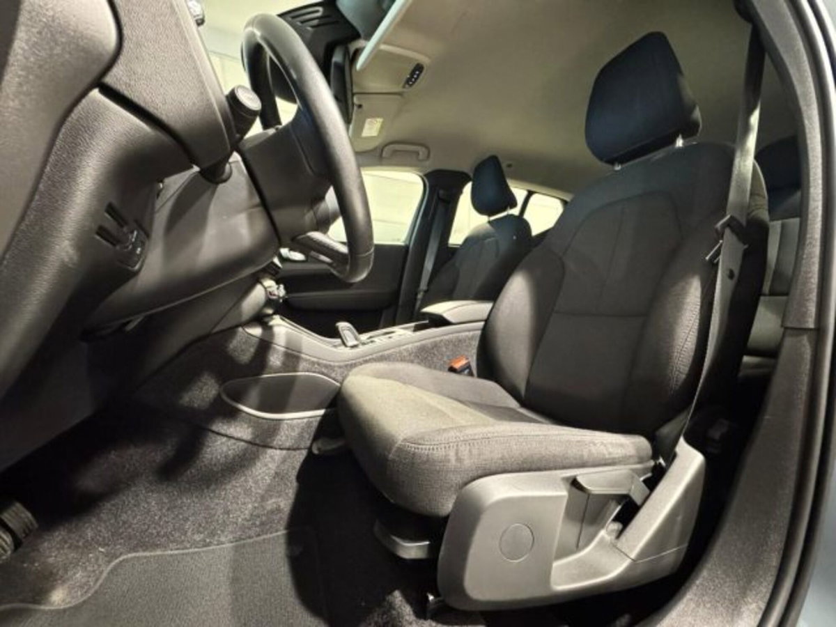 Volvo XC40 D3 AWD Geartronic (11)