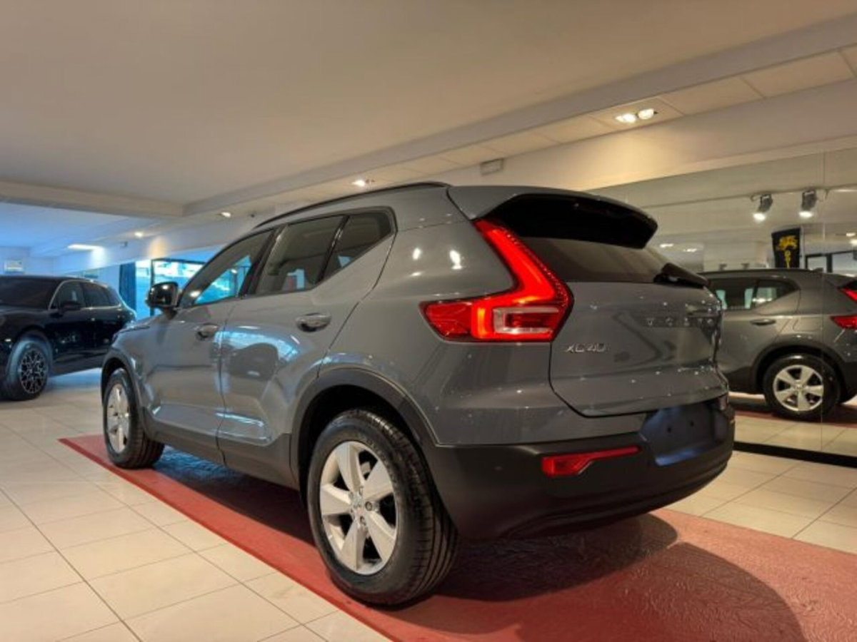 Volvo XC40 D3 AWD Geartronic (5)