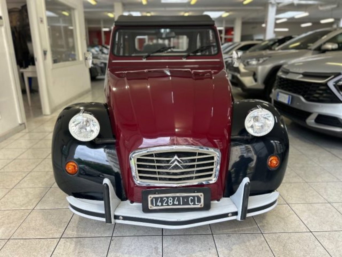 Citroen 2CV 6 Charleston (2)