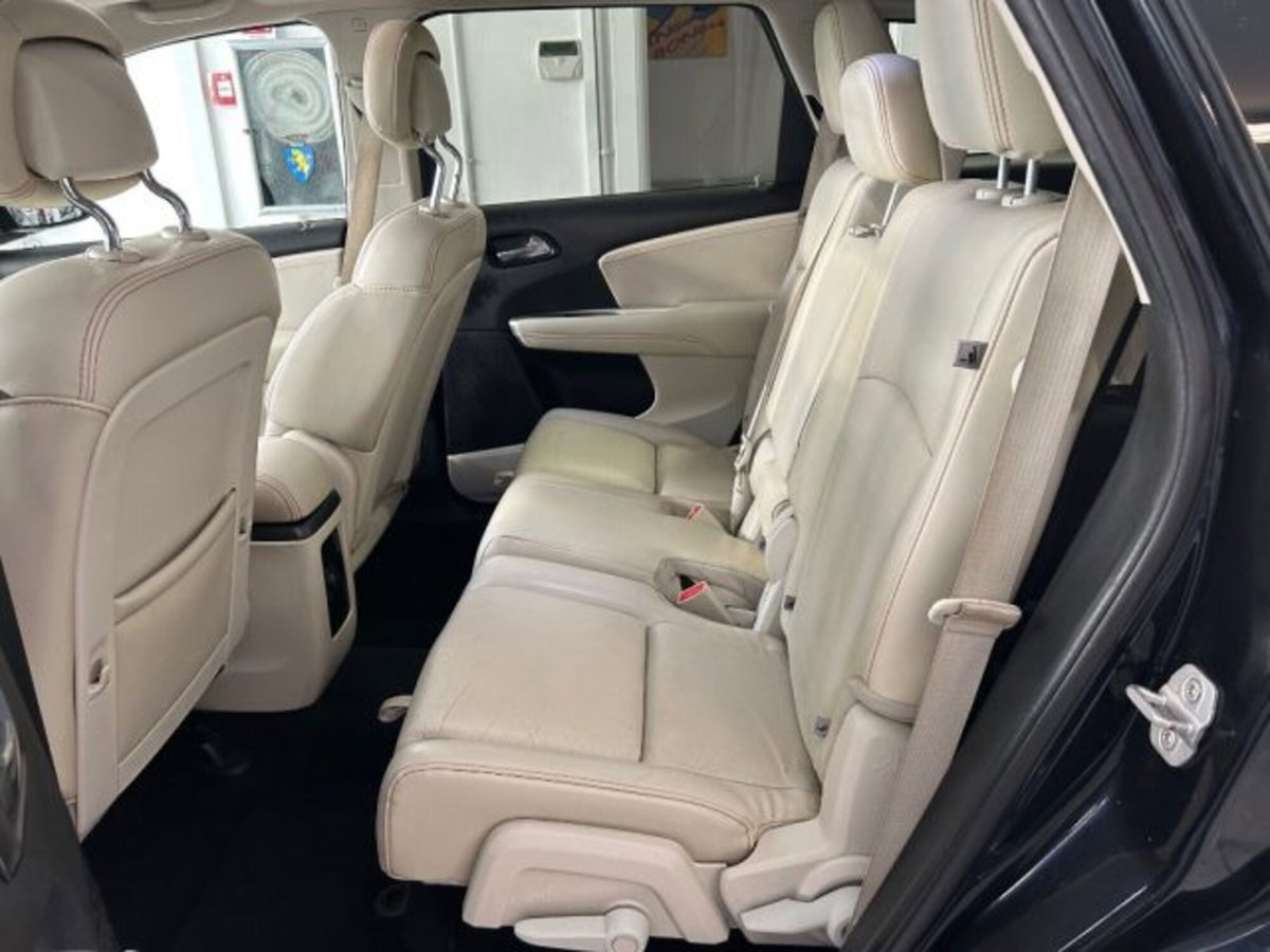 Fiat Freemont 2.0 Mjt 170 CV 4x4 Automatica Lounge (7)