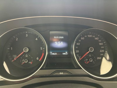 Volkswagen Passat Variant 2.0 TDI SCR EVO DSG Business (12)