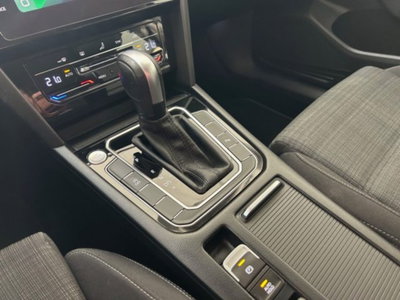 Volkswagen Passat Variant 2.0 TDI SCR EVO DSG Business (15)