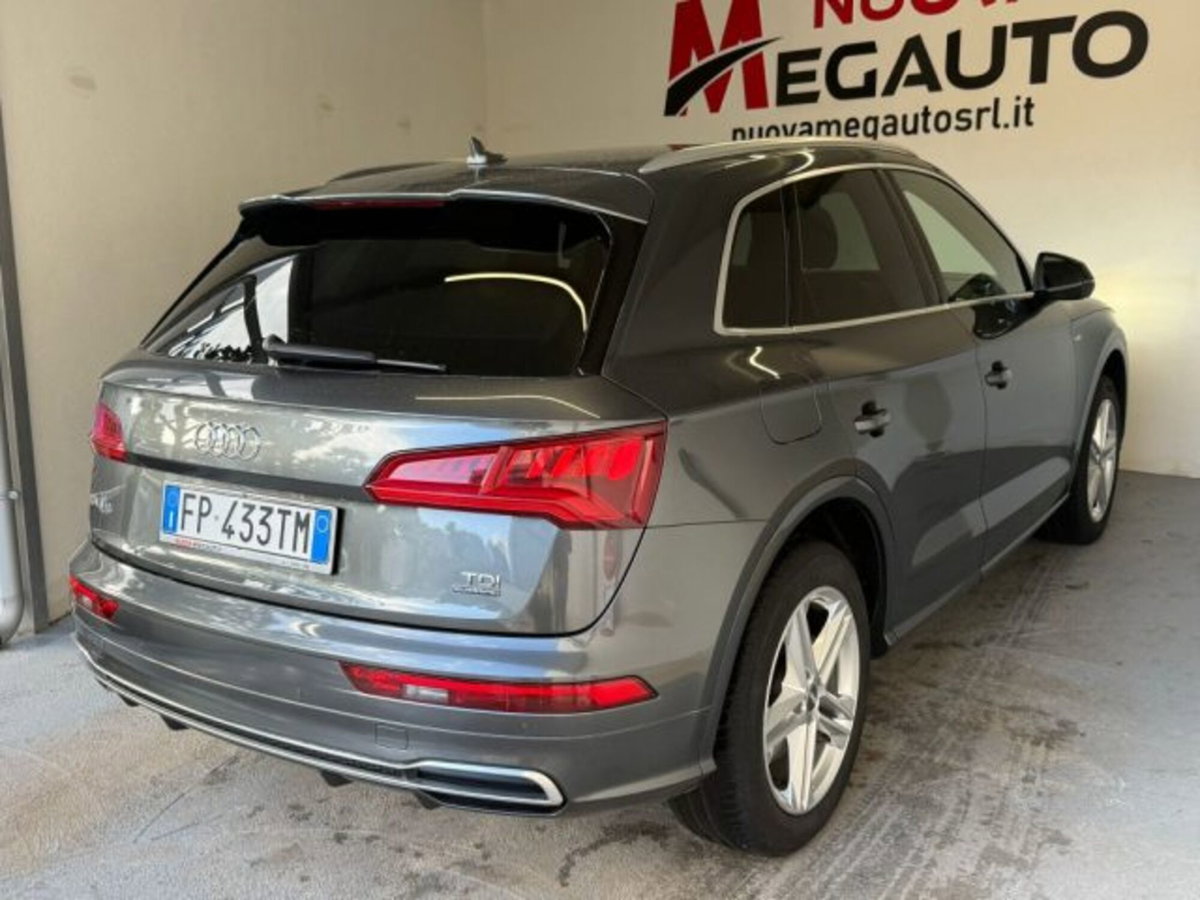 Audi Q5 2.0 TDI quattro S tronic S line plus