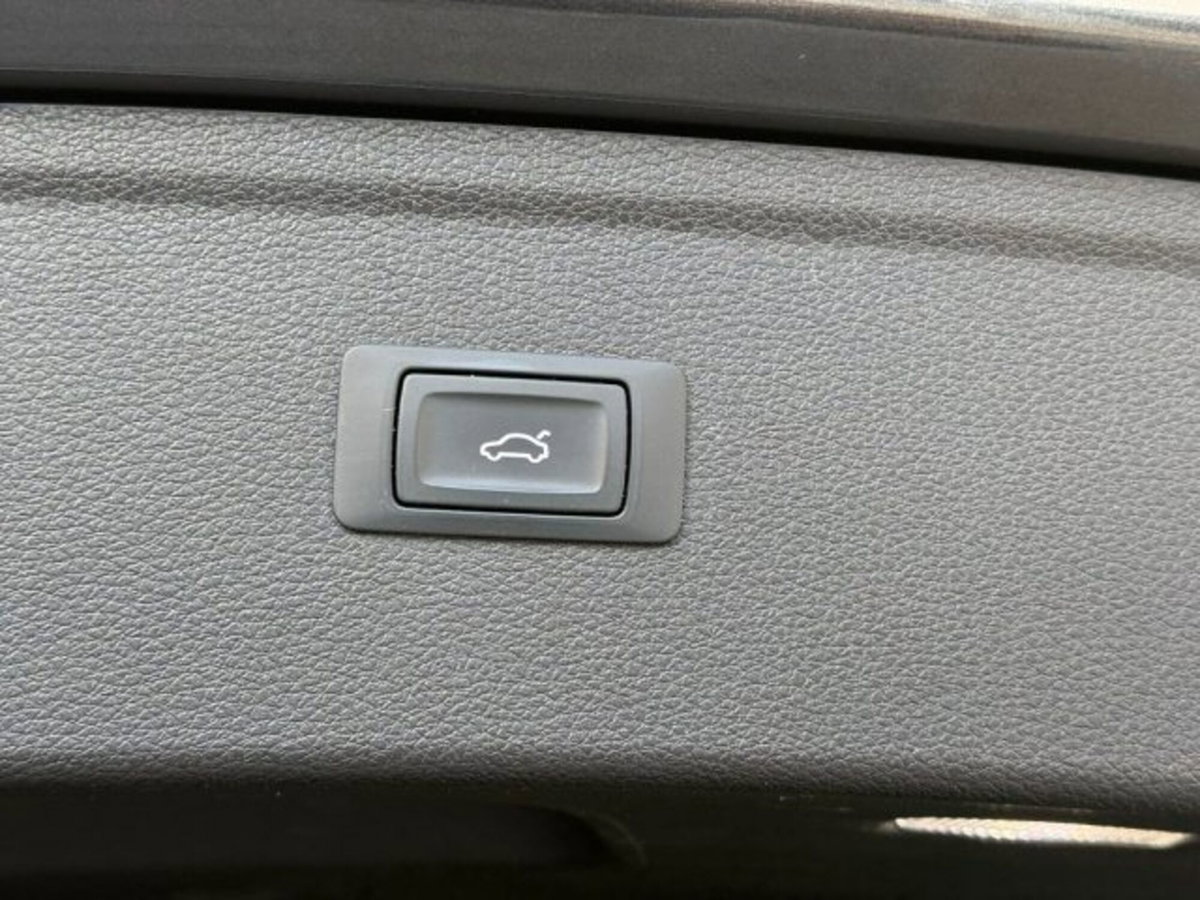 Audi Q5 2.0 TDI quattro S tronic S line plus (4)