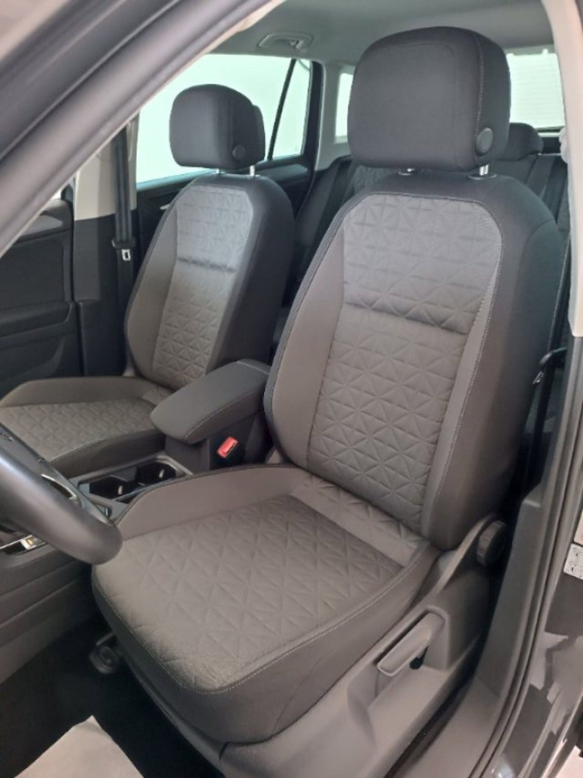 Volkswagen Tiguan 2.0 TDI 150 CV SCR DSG 4MOTION Life (12)