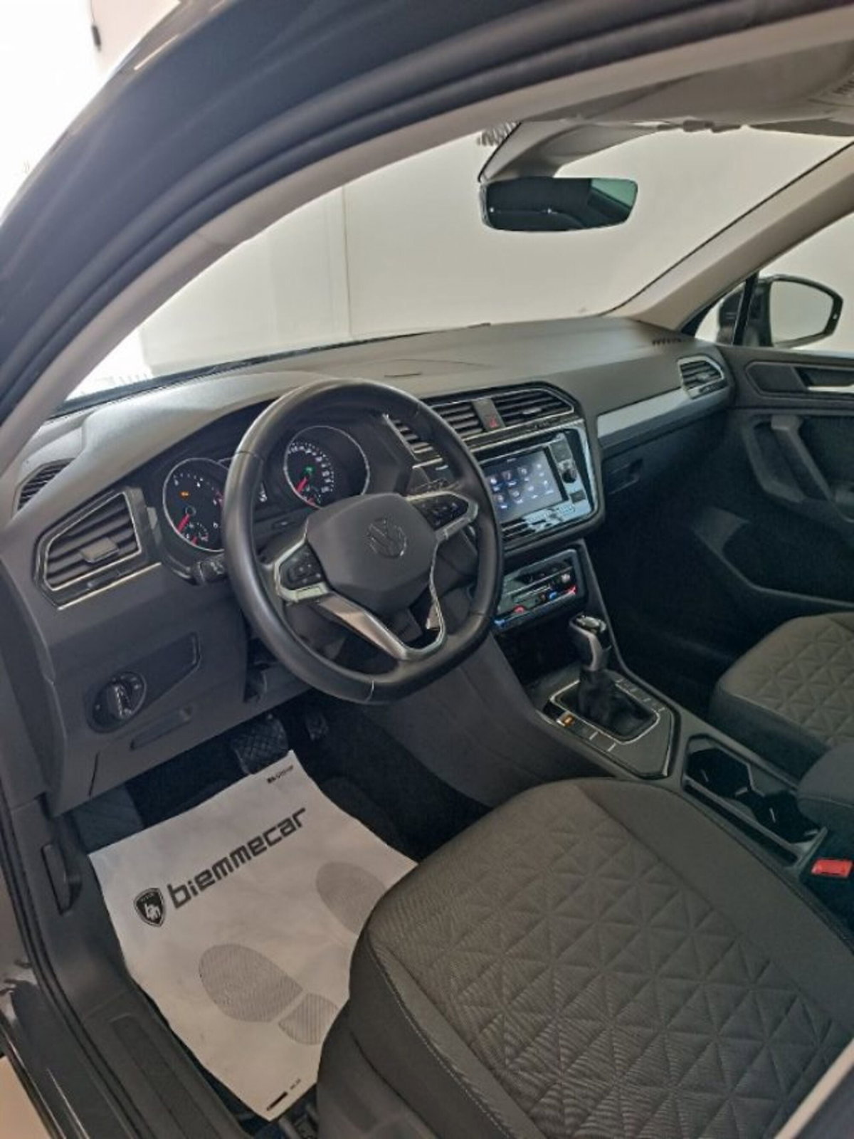 Volkswagen Tiguan 2.0 TDI 150 CV SCR DSG 4MOTION Life (13)