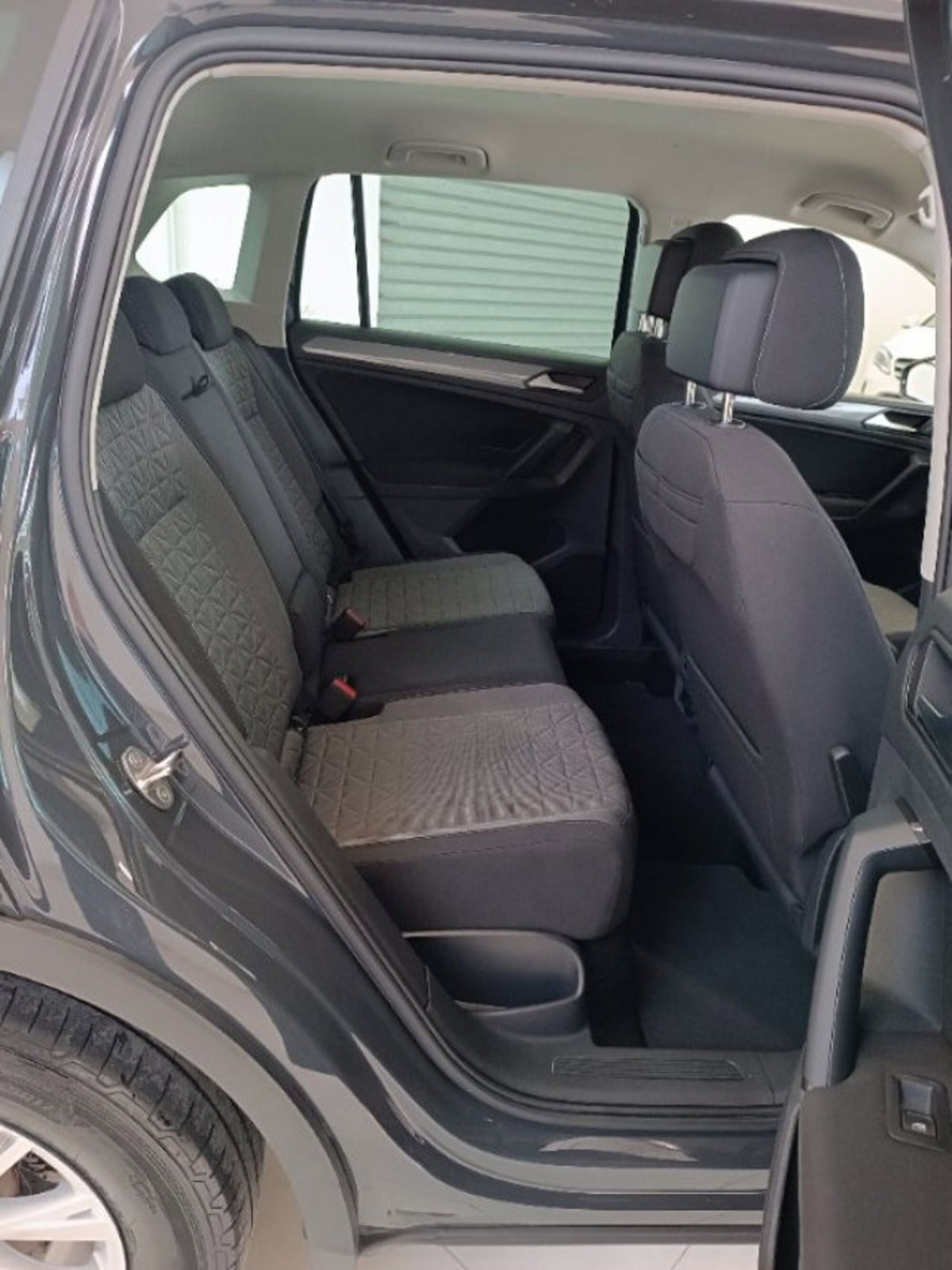 Volkswagen Tiguan 2.0 TDI 150 CV SCR DSG 4MOTION Life (16)