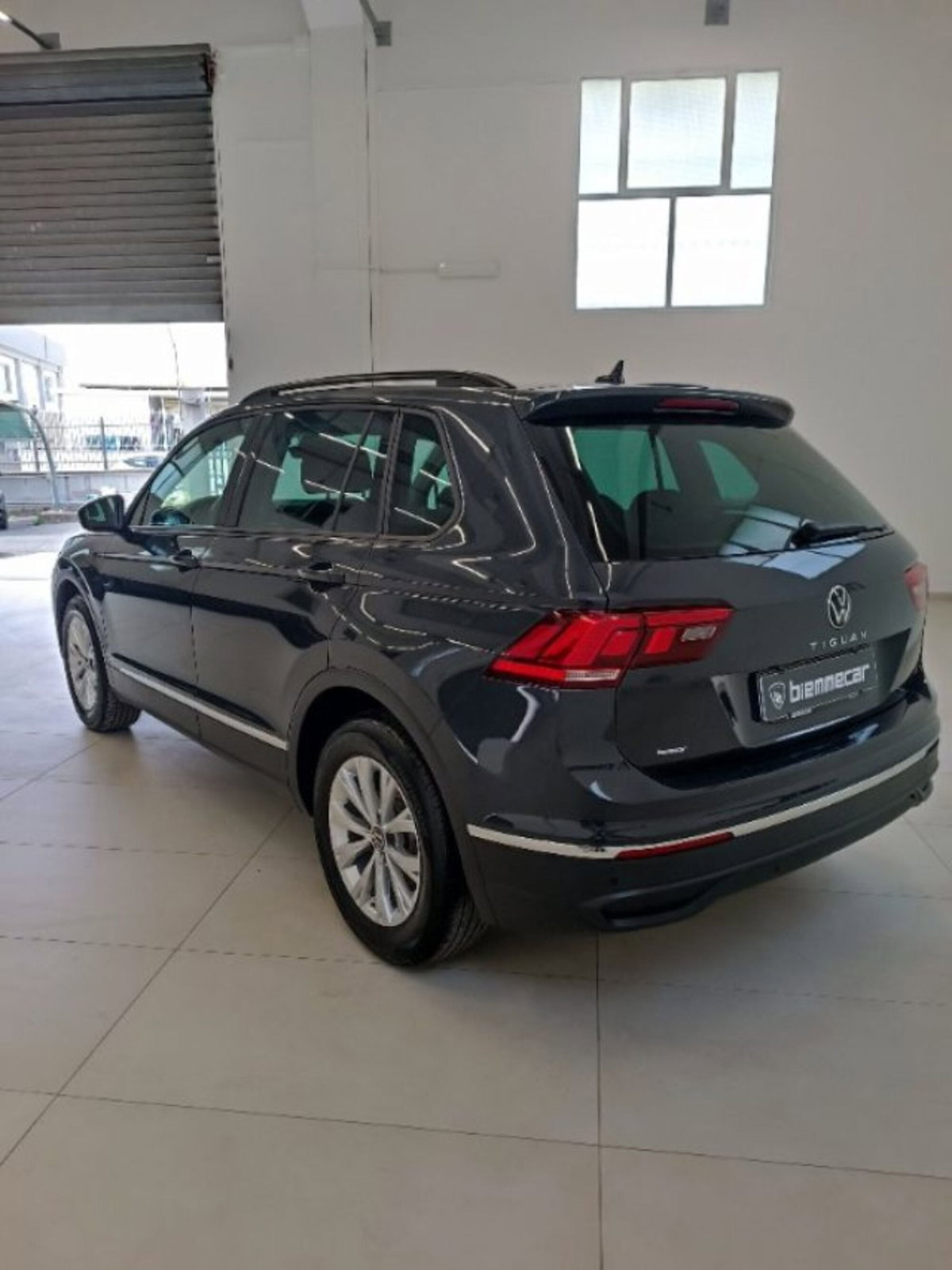 Volkswagen Tiguan 2.0 TDI 150 CV SCR DSG 4MOTION Life (4)