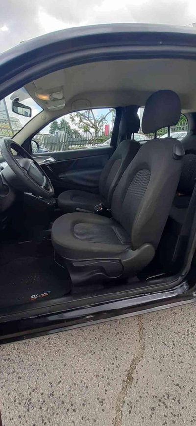 Lancia Ypsilon 1.3 MJT 75 CV Argento (16)