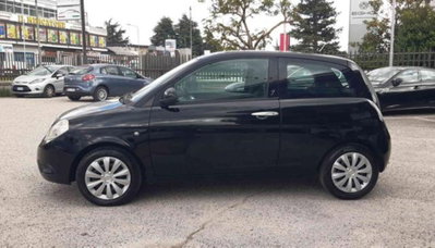 Lancia Ypsilon 1.3 MJT 75 CV Argento (5)