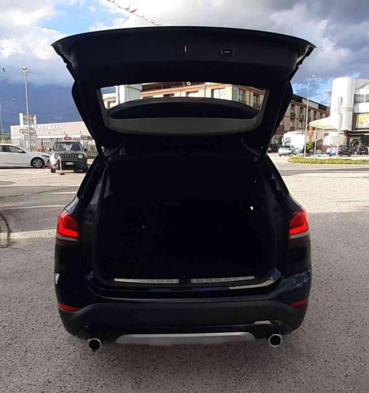 BMW X1 xDrive18d xLine Plus (14)