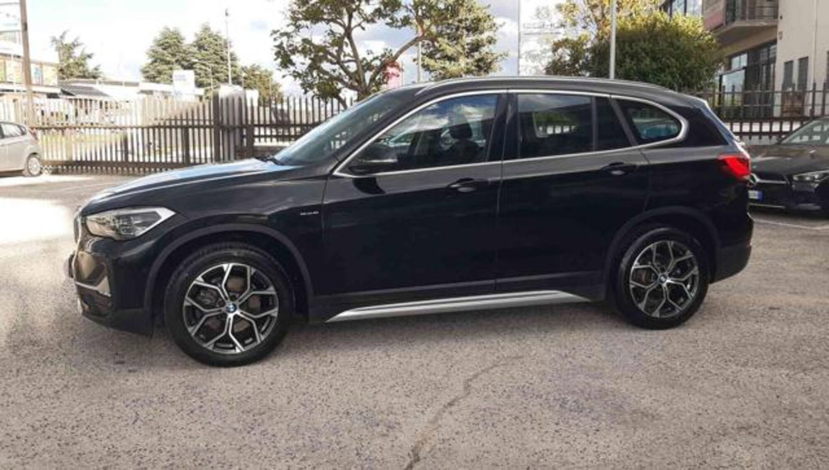 BMW X1 xDrive18d xLine Plus (4)