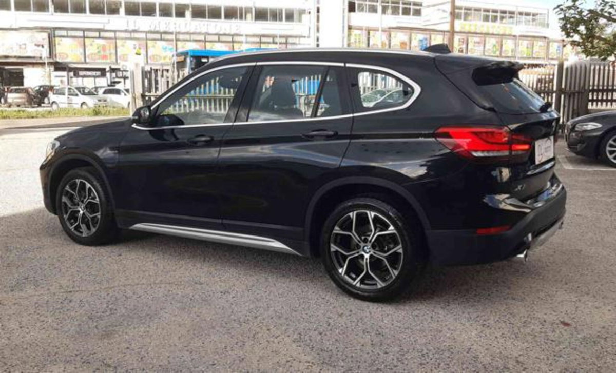 BMW X1 xDrive18d xLine Plus (6)