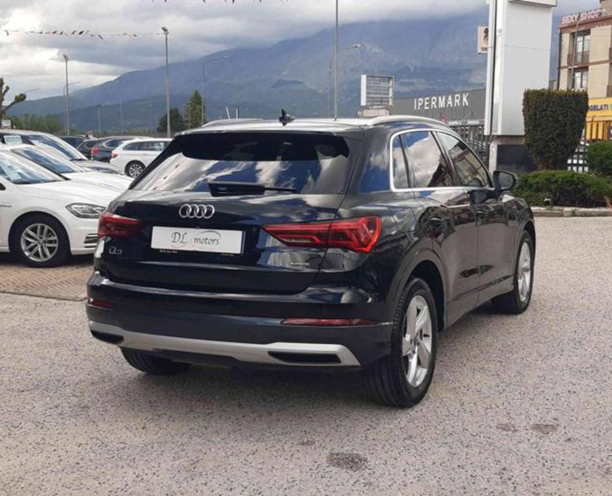 Audi Q3 Sportback 35 TDI quattro S tronic S line edition (11)
